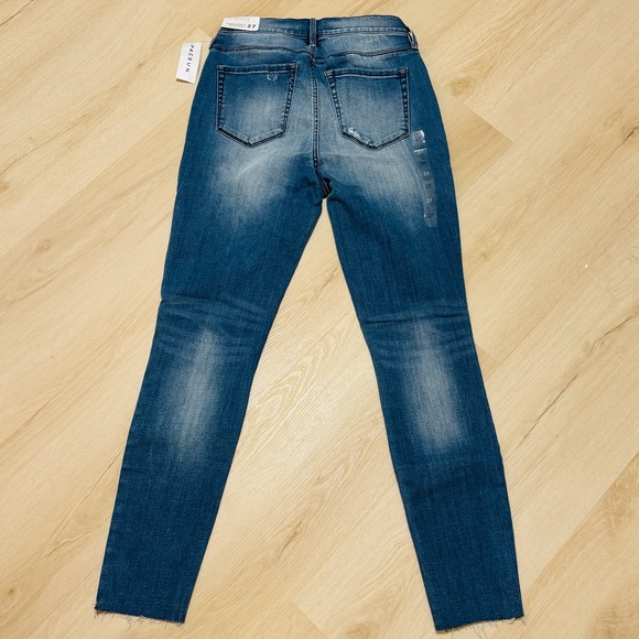 PACSUN Denim Allan Wash Medium Blue Jeans, Size 27 - Picture 10 of 11